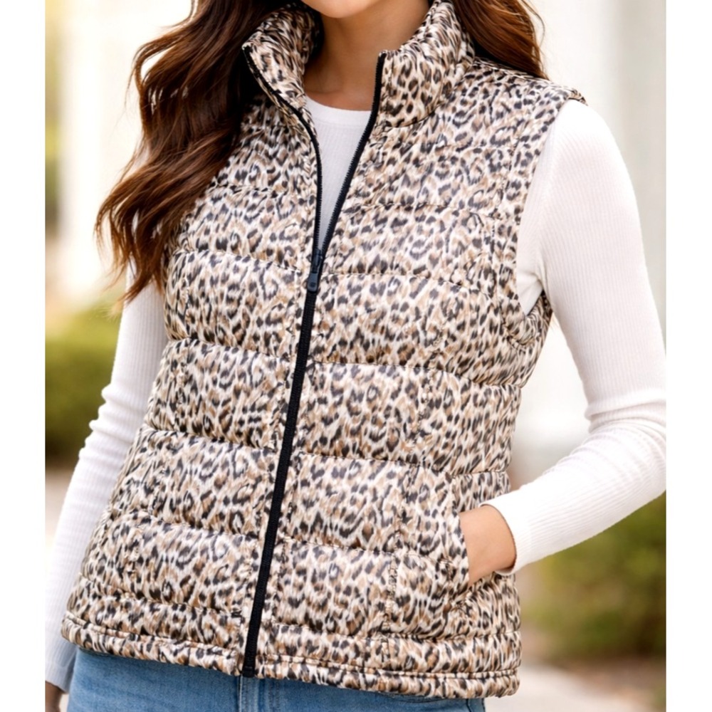 Leopard Print Quilted Puffer Vest Womens Petite Small Brown Zip Cozy Outdoor